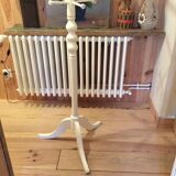 Parrot coat rack