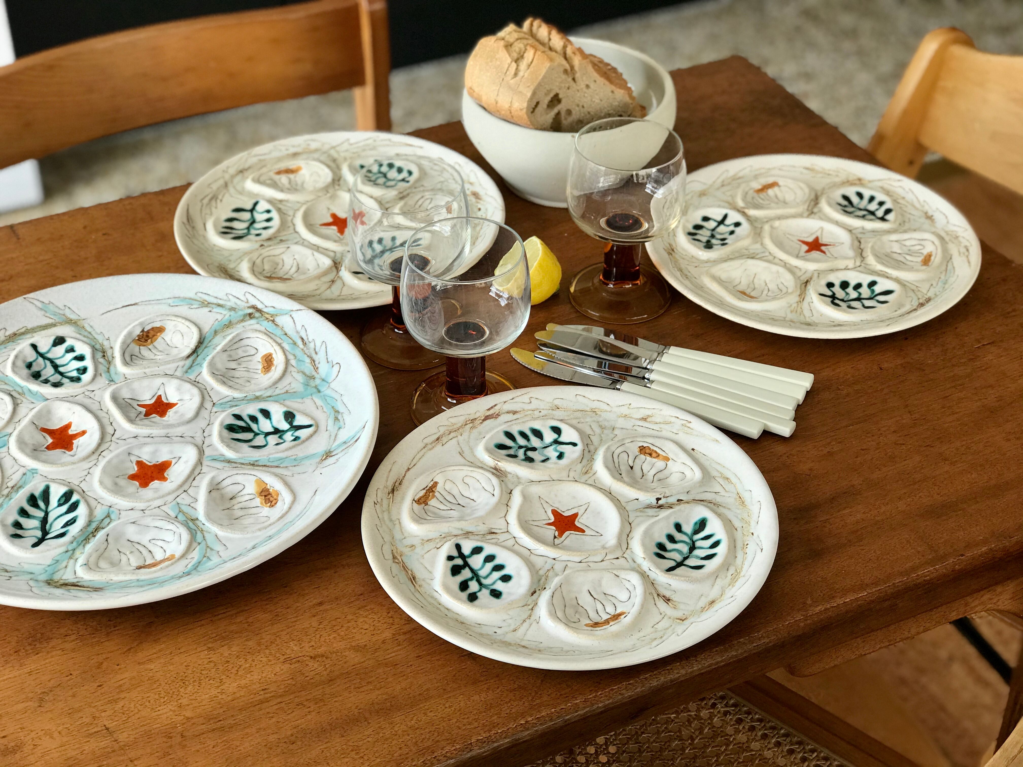 Oyster service in cermal