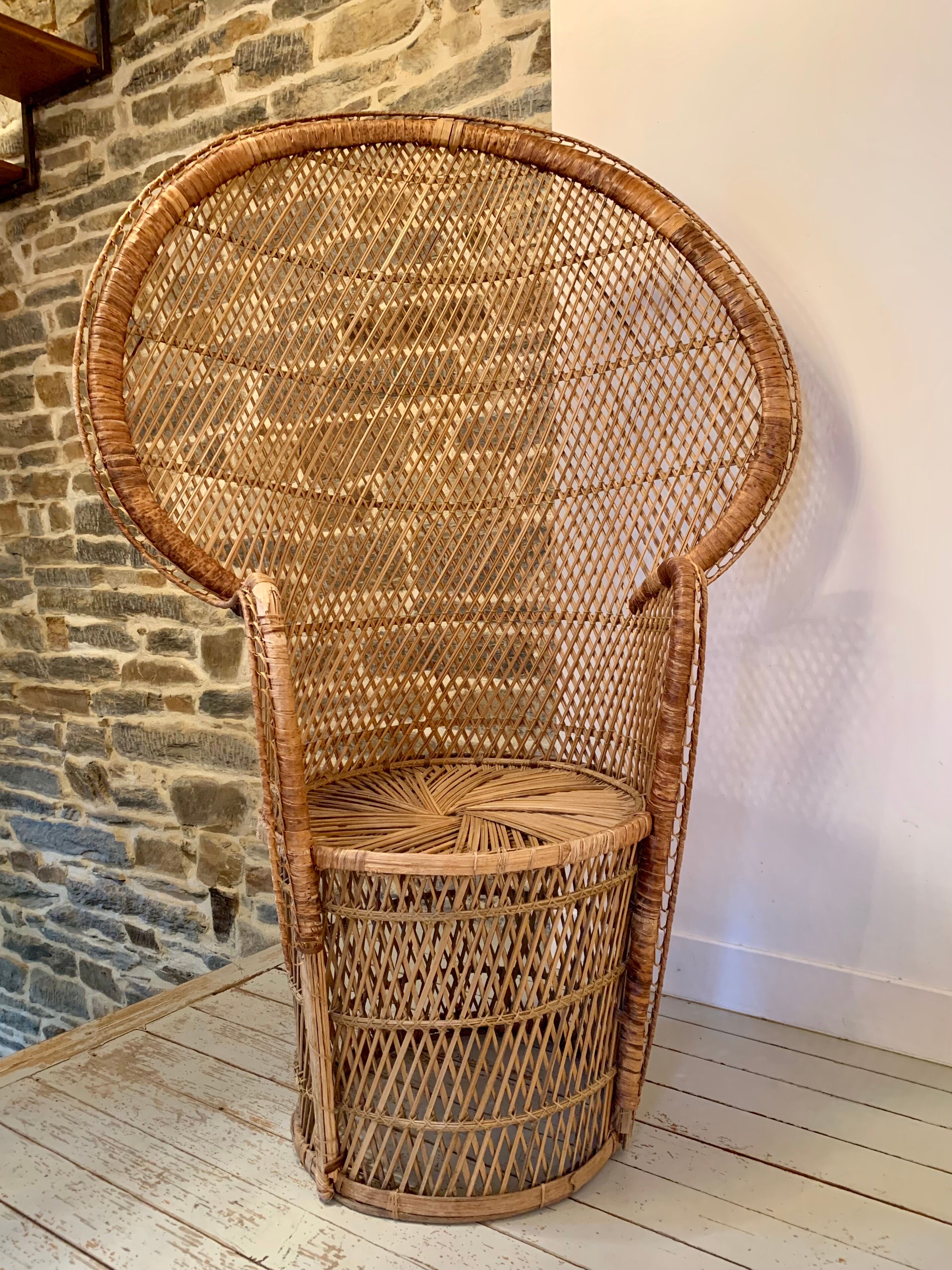 Armchair Emmanuelle 70s