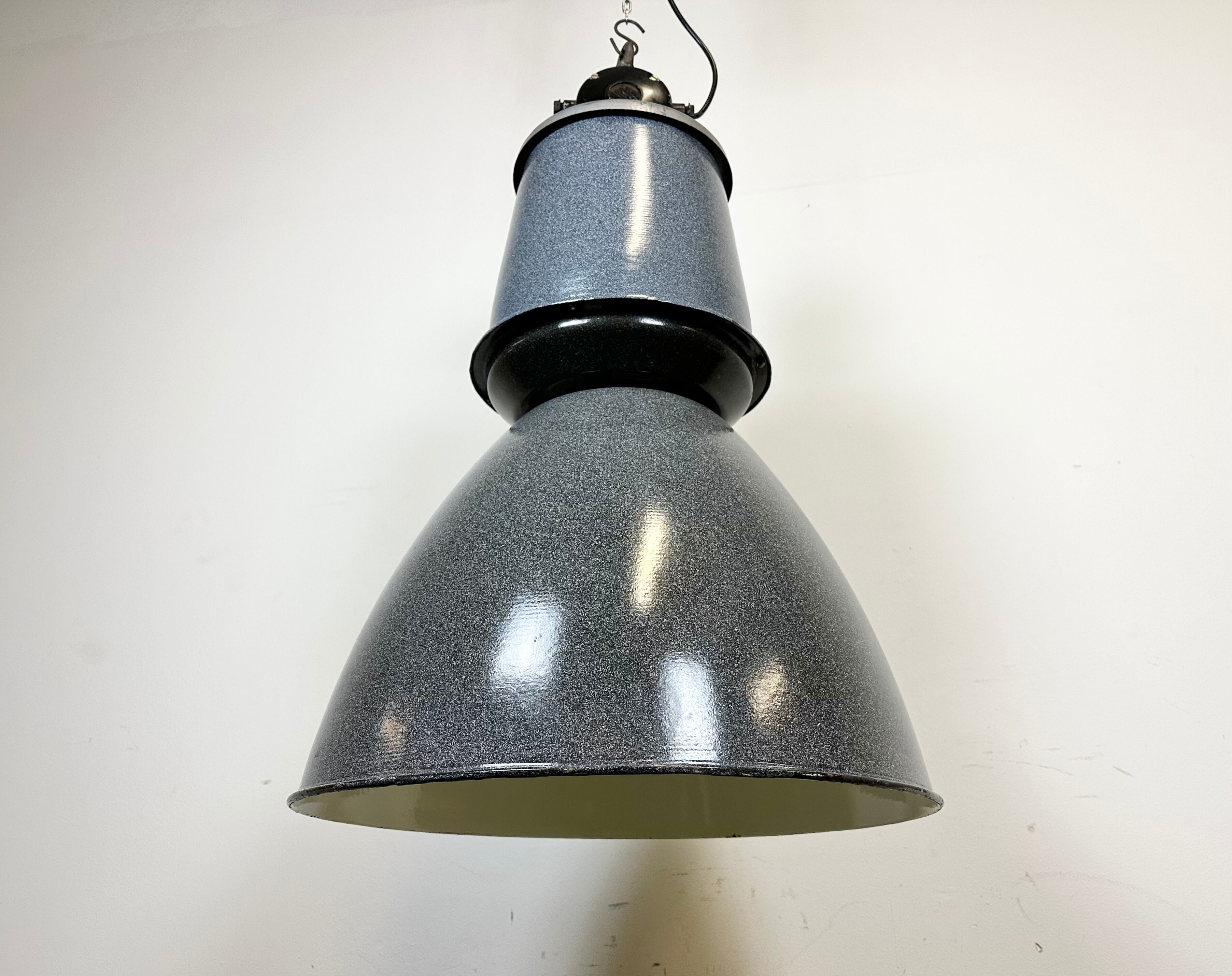 Grey enamel industrial factory lamp from Elektrosvit, 1960s