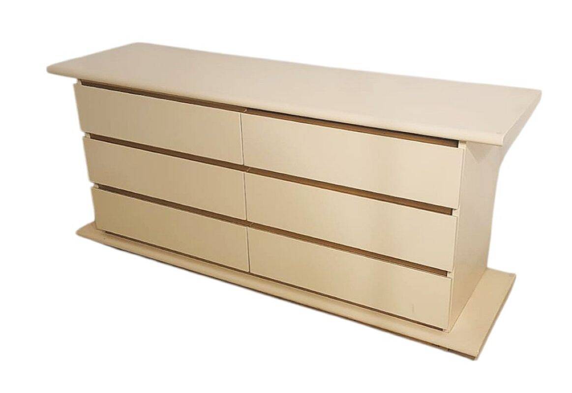 Chest of drawers by Jean-Claude Mahey