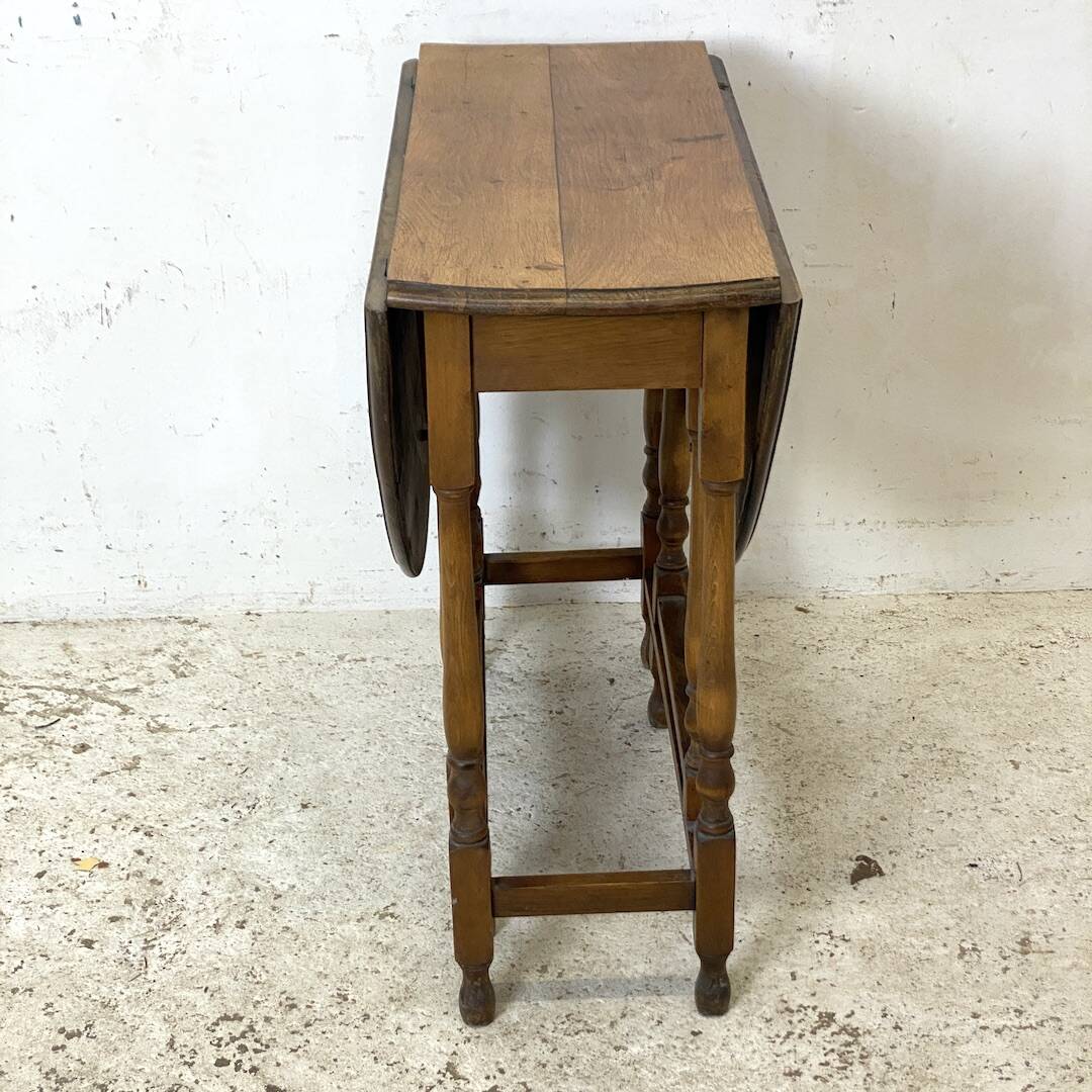 Table Gate-Leg ovale en chêne à abattants, Angleterre, XIXe siècle