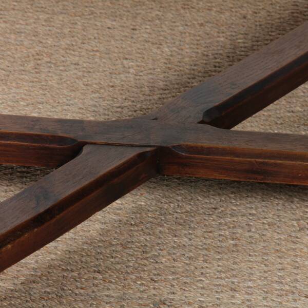 Extendable dining table, French craftsmanship from the 1940s.