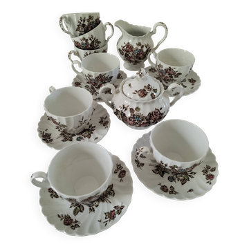 Vintage Johnson Brothers "Devon Sprays" set.
