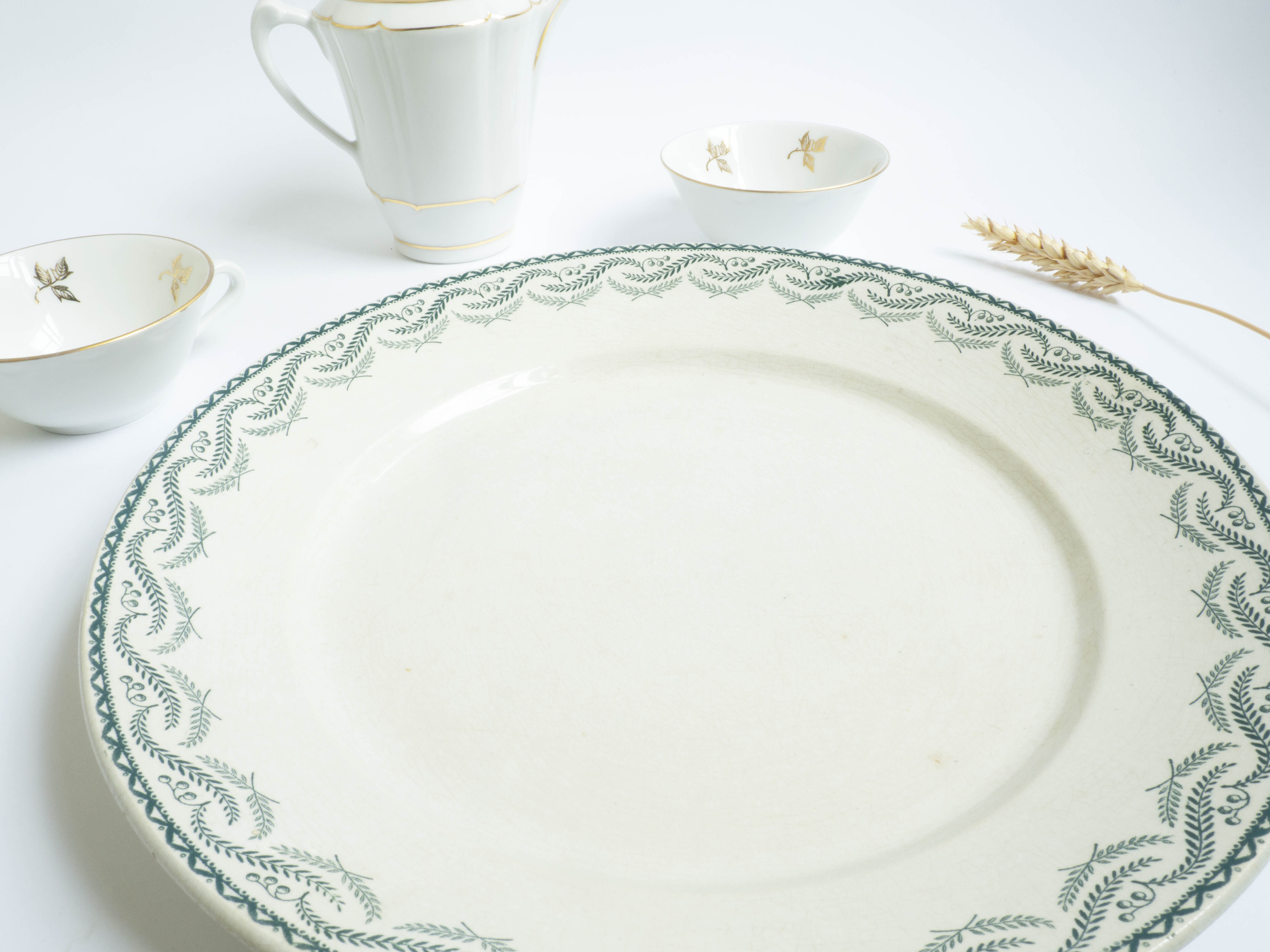 Iron clay dish from the St Amand factory model Rejane