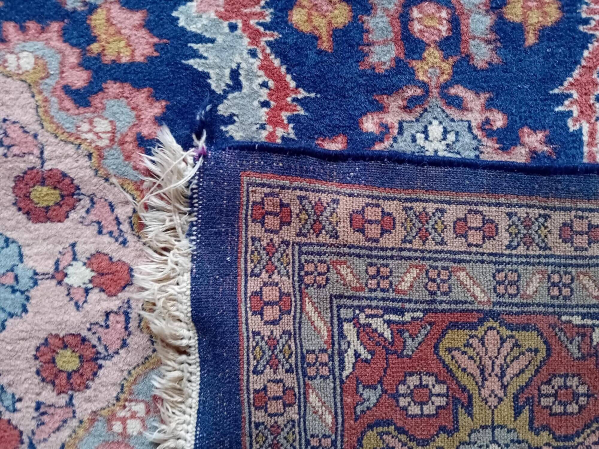 Tapis Pakistanais fait main 277x188cm