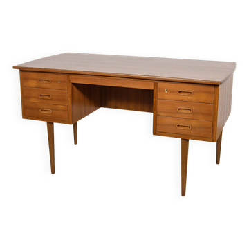 Bureau en teck de style mid-century moderne d'Edmund Jorgensen, Danemark, années 1960.