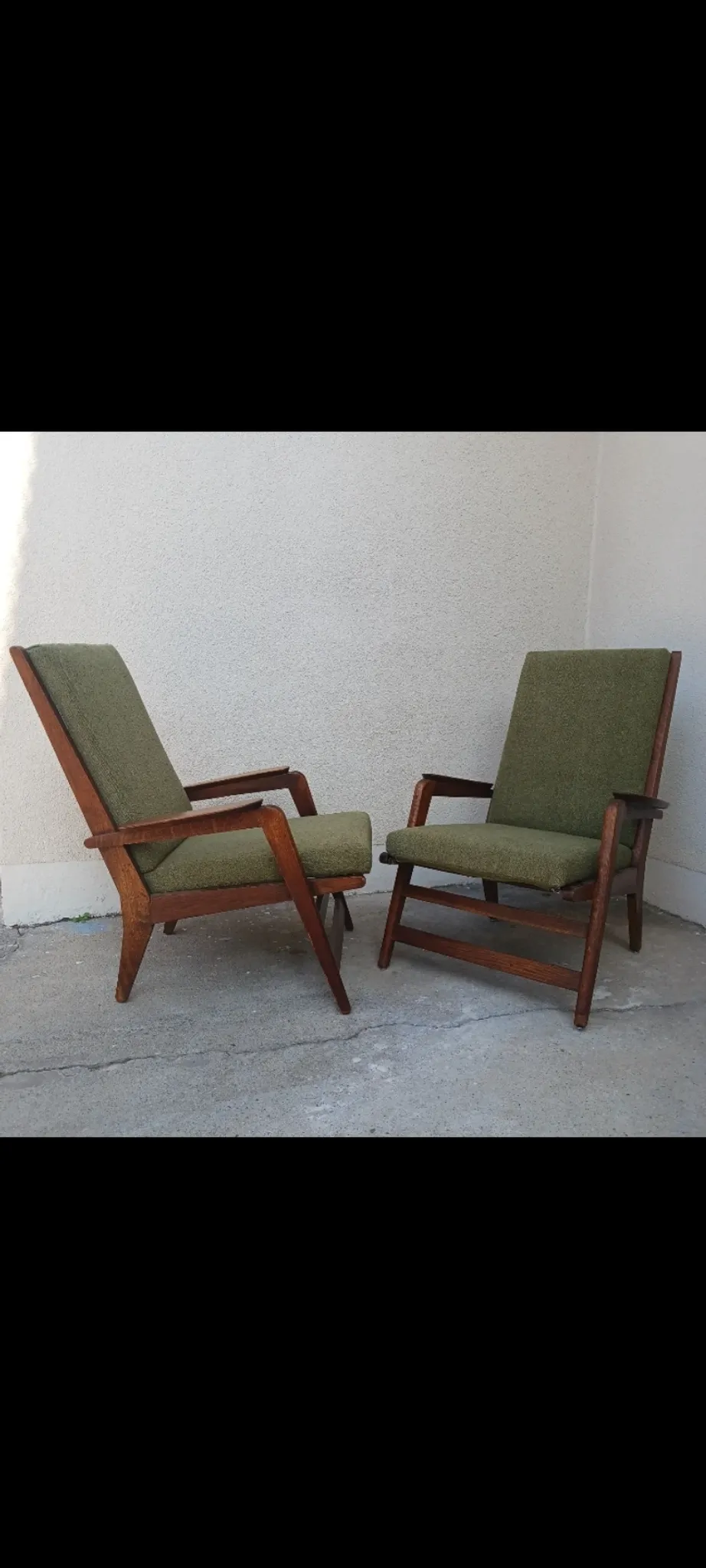 2 oak armchairs