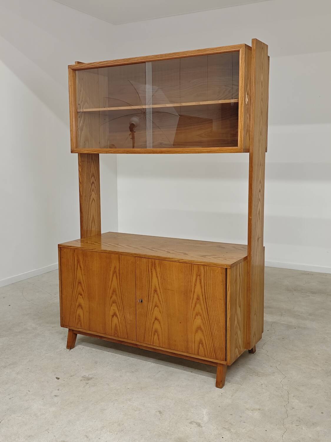 Modular furniture by Frantisek Jirak for Tatra 1960