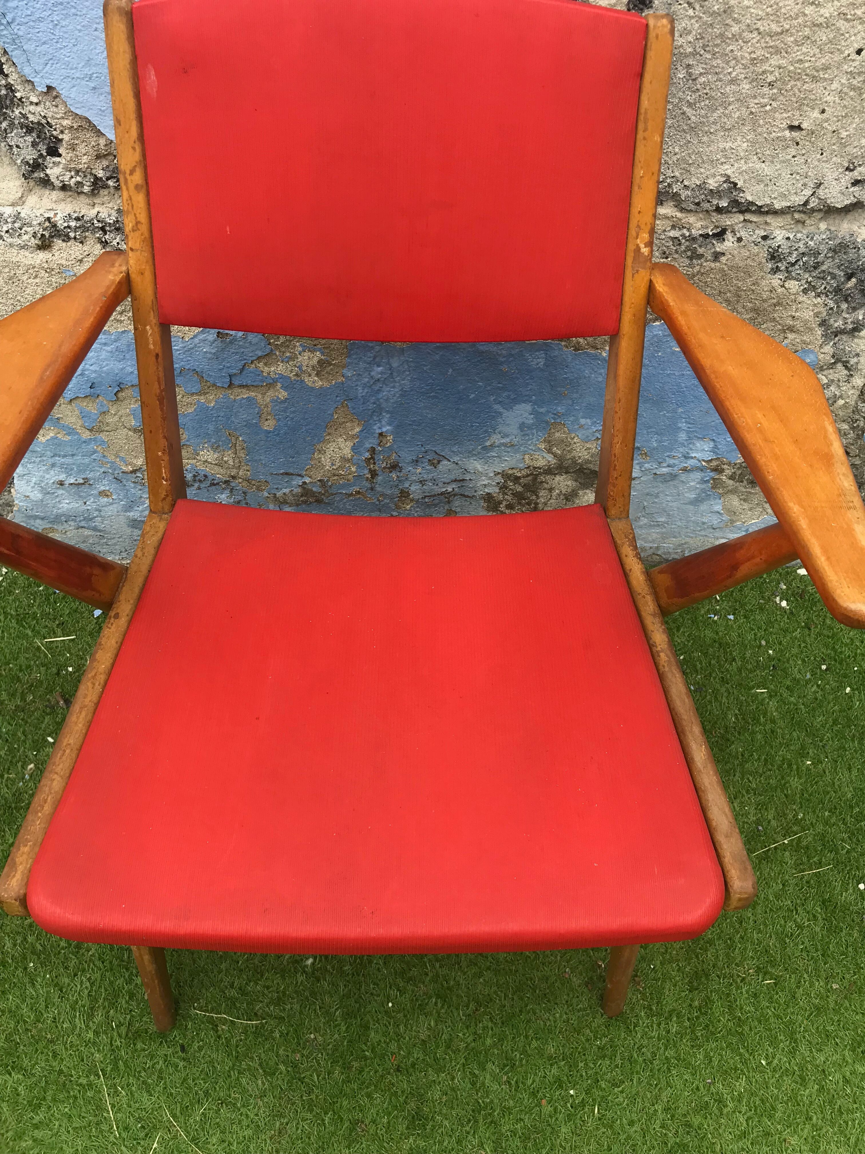 Armchair vintage bridge