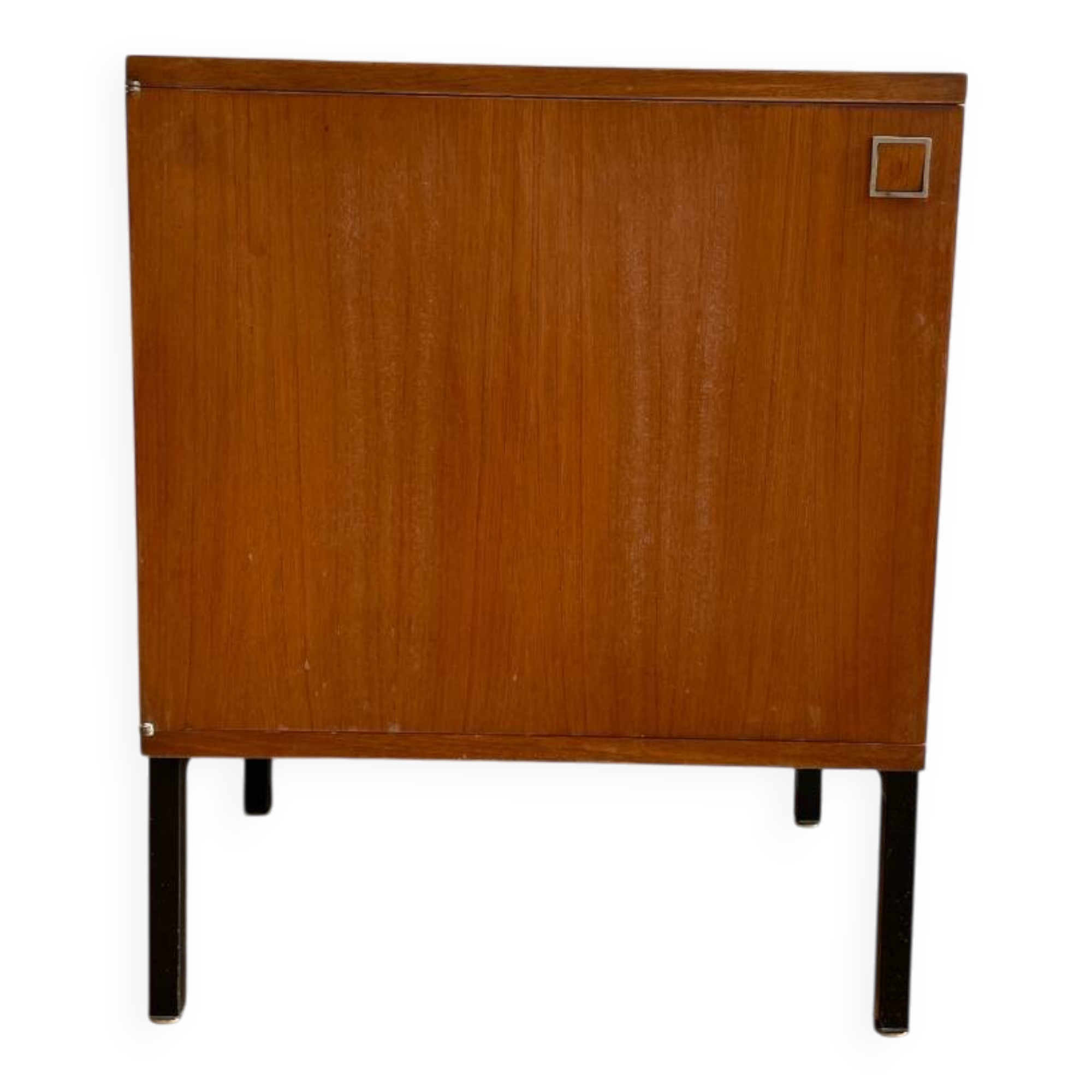 Louis Paolozzi sideboard, Monopoly edition