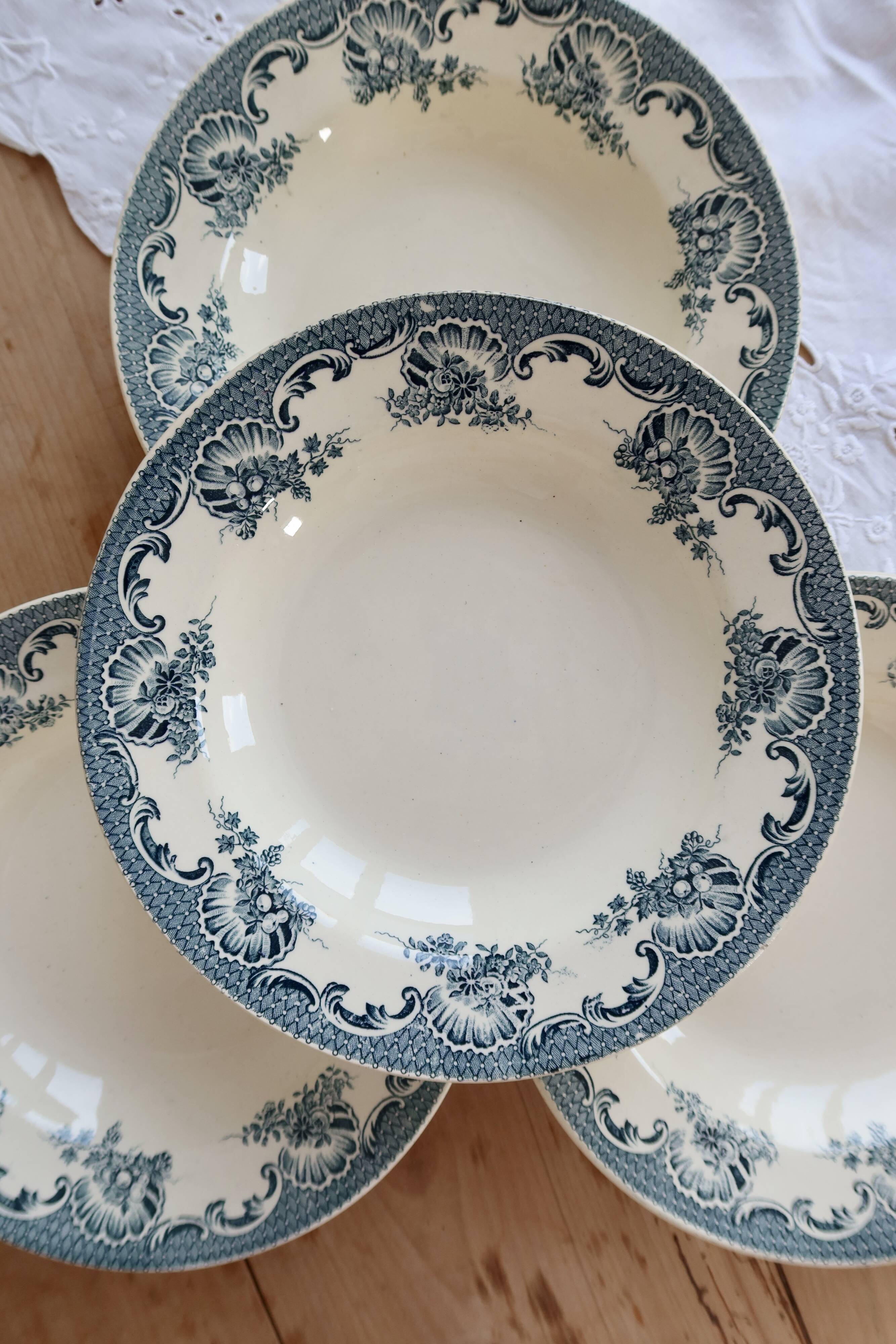 4 vintage Lavallière deep plates - Moulin des Loups