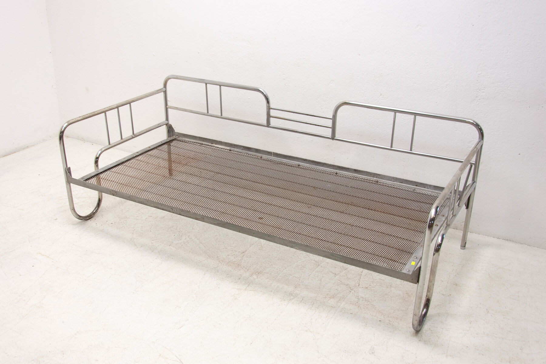 Chromed Bauhaus sofa, 1930´s, Bohemia