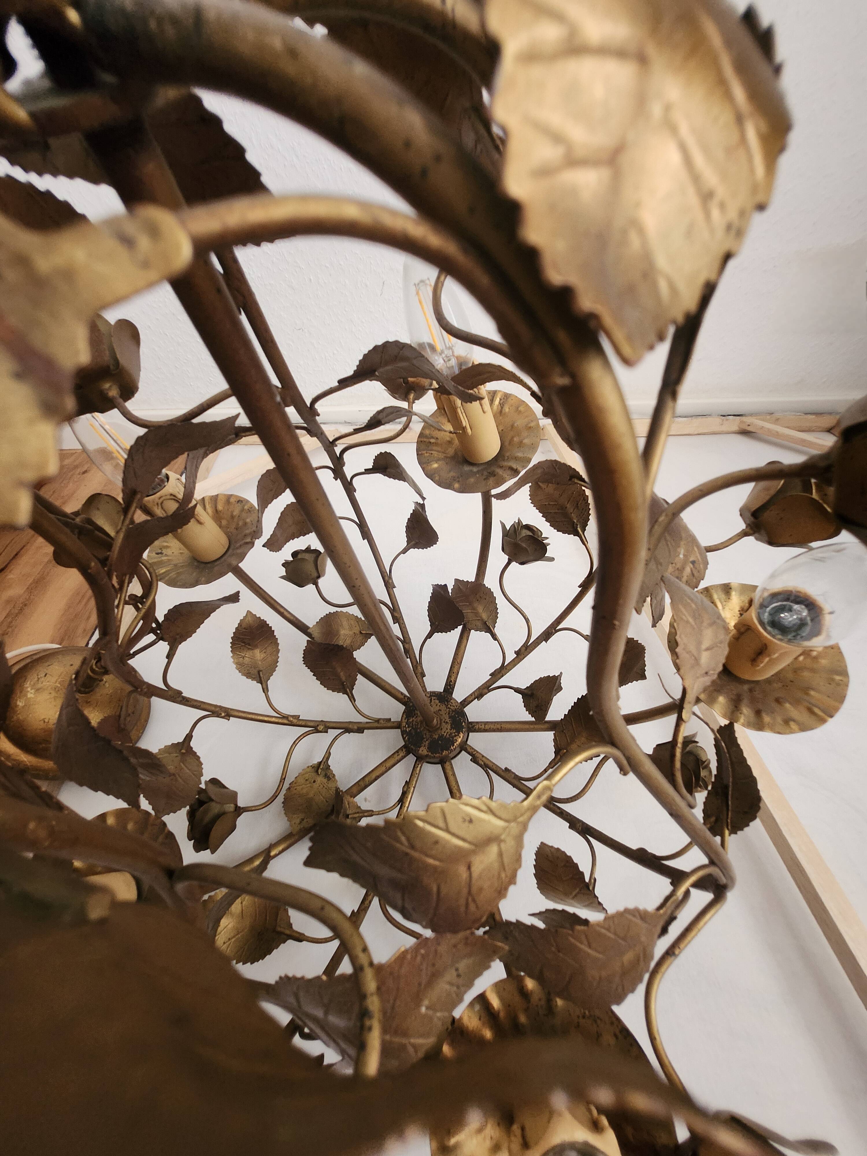 Chandelier hand-forged Hollywood Regency rose leaf decorations