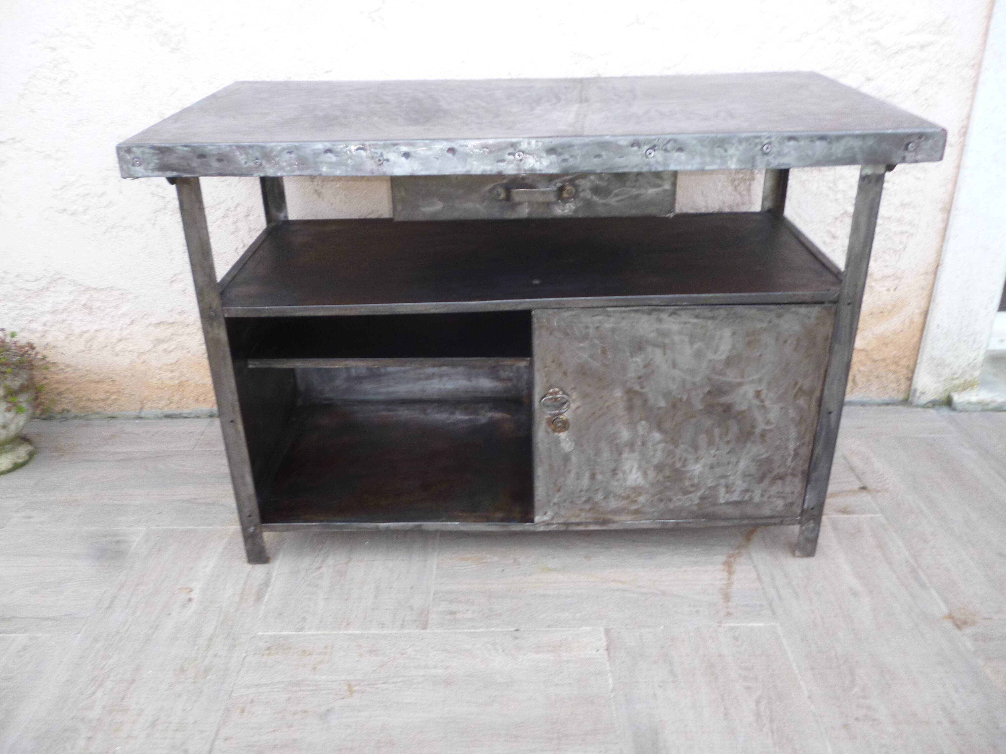 Industrial metal establishment