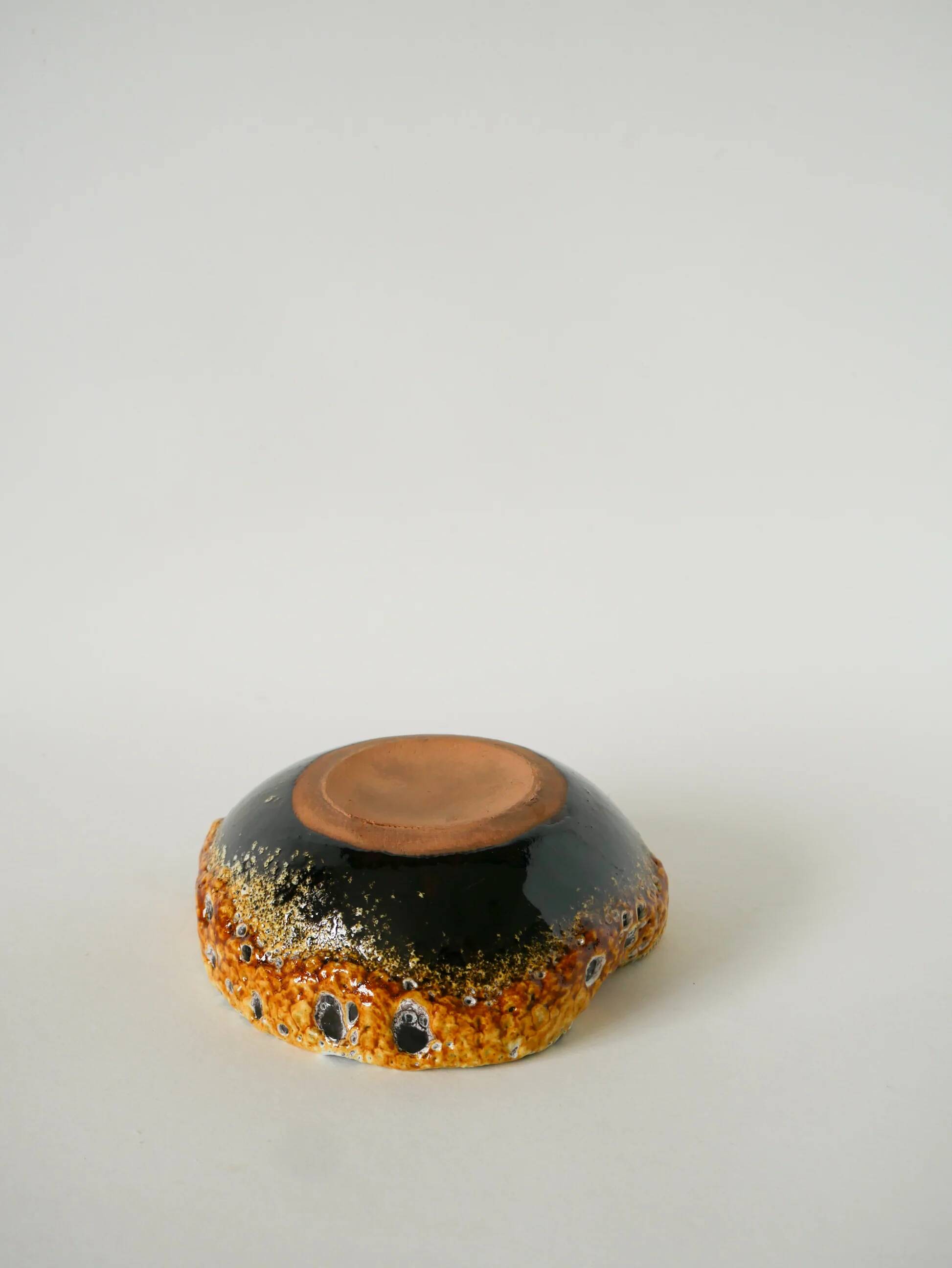 Ashtray in Fat Lava, yellow, 1970 - 15 x 5.5 cm