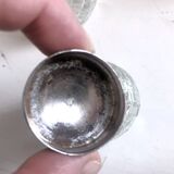 4-piece salt shaker, pepper and mustard set with spoon in stainless steel basket