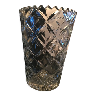 Ancien vase en verre pressé