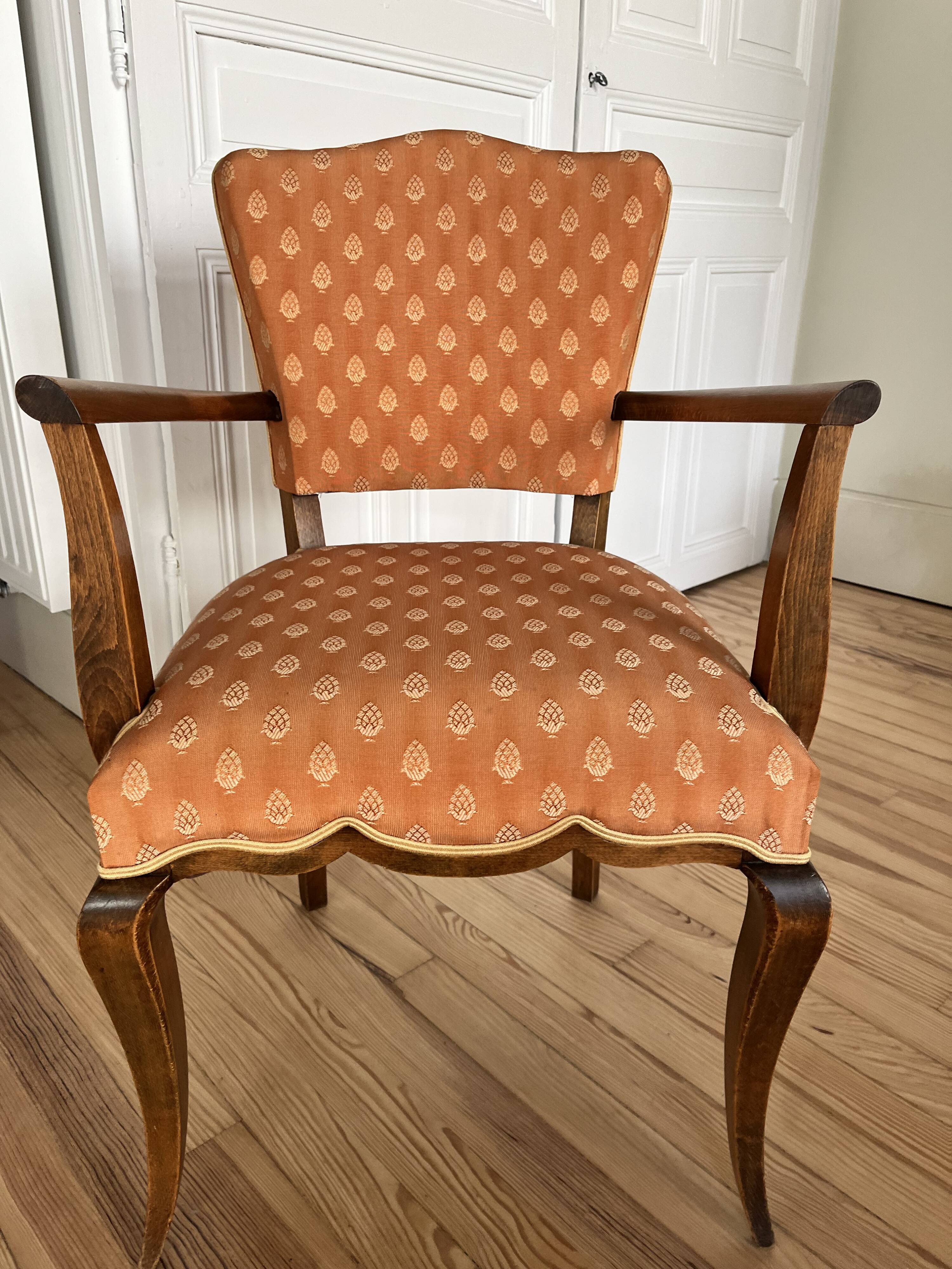 Lot de 2 fauteuils de bridge style Louis XV