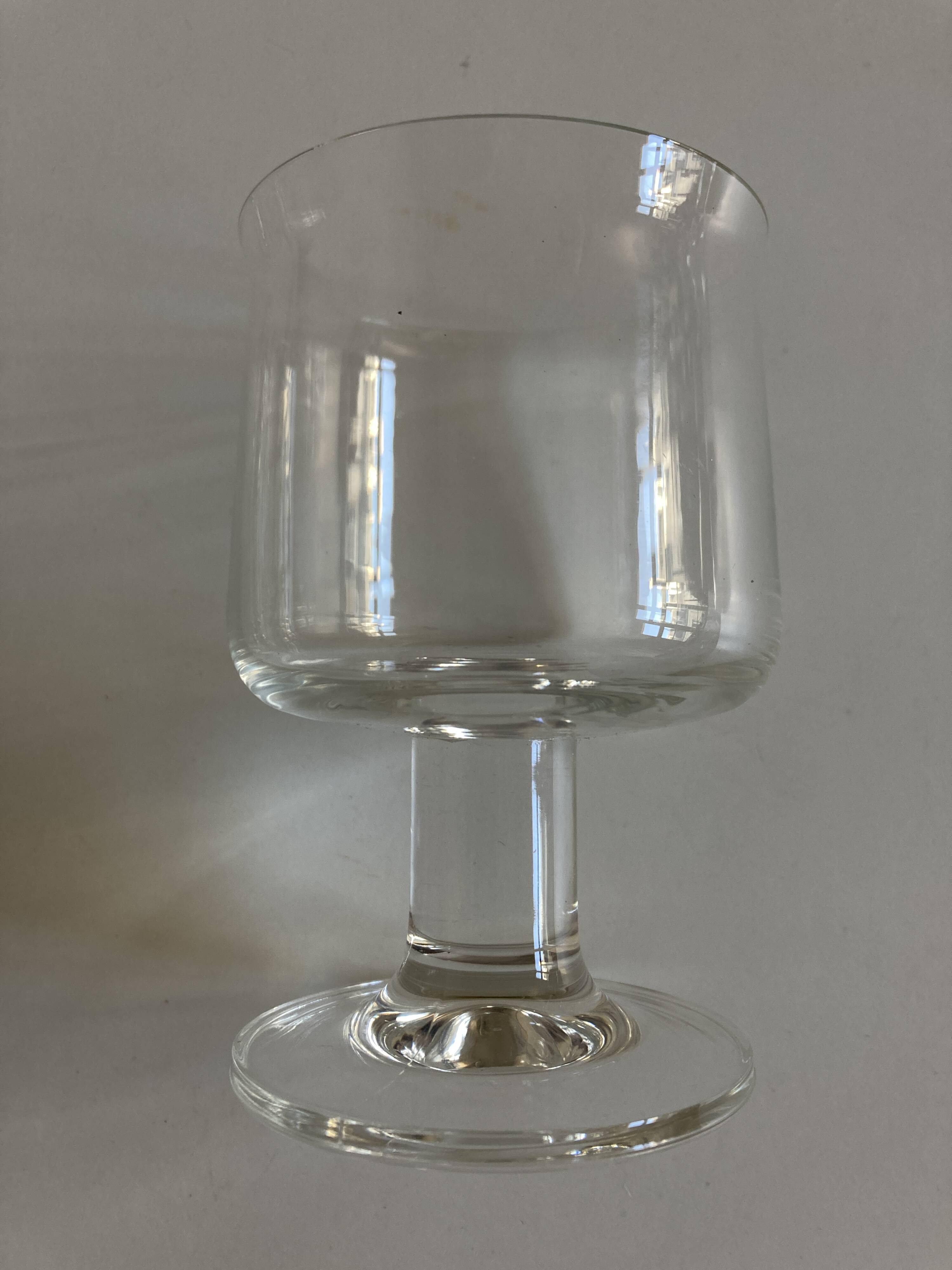 set of 7 Scandinavian crystal glasses ringing stemmed goblets 1970