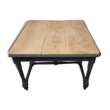 Square table