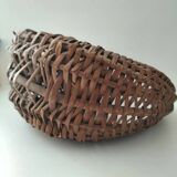 Panier ancien pour poupée.