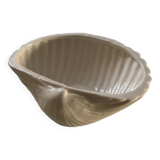 Vintage porcelain shell emptier