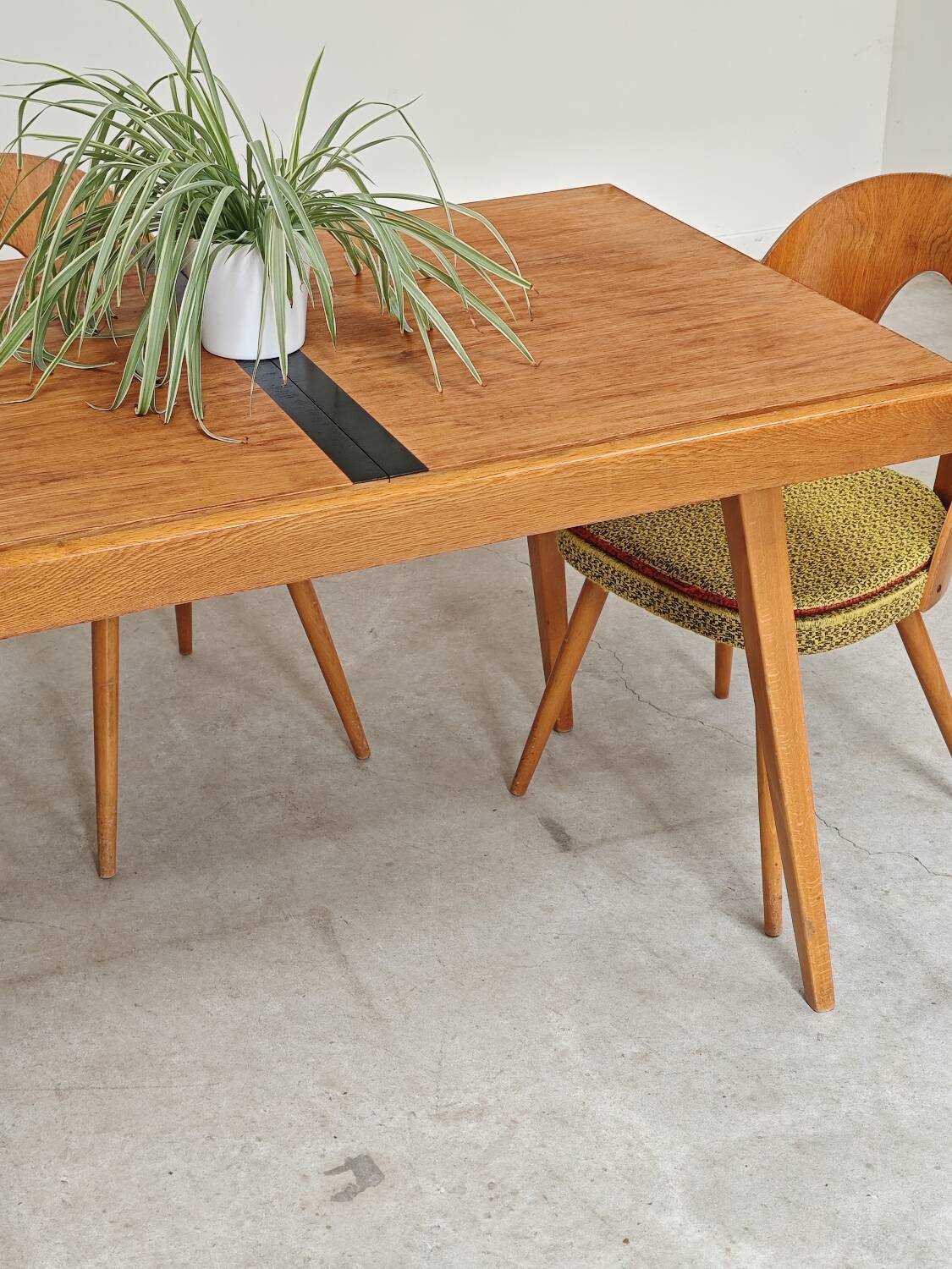 Table a manger a rallonge par Frantisek Jirak pour Tatra , 1960n