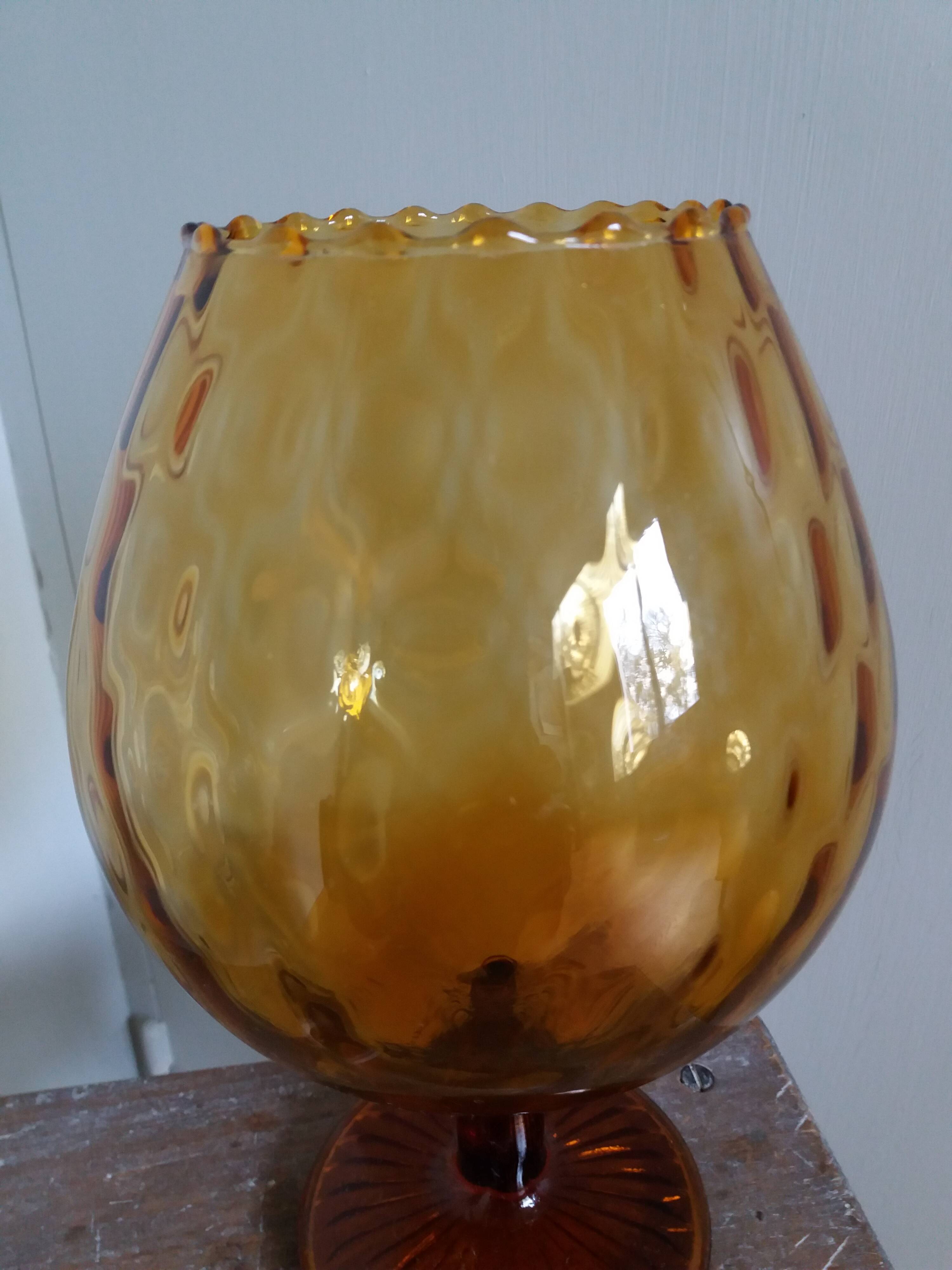 Amber glass or crystal bowl