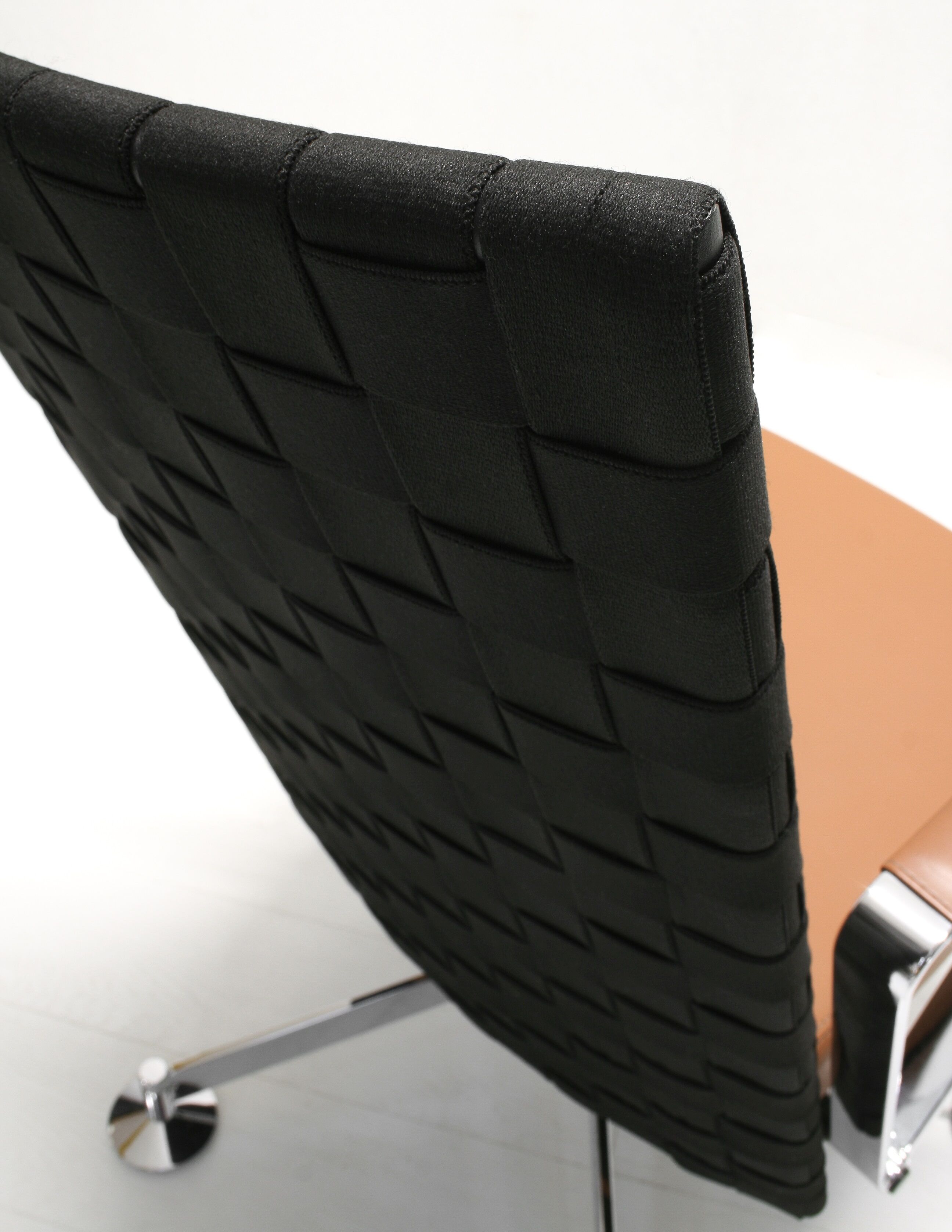 Swivel Re.Lounge Armchairs by Burkhard Vogtherr for König & Neurath