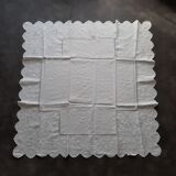 Nappe brodée
