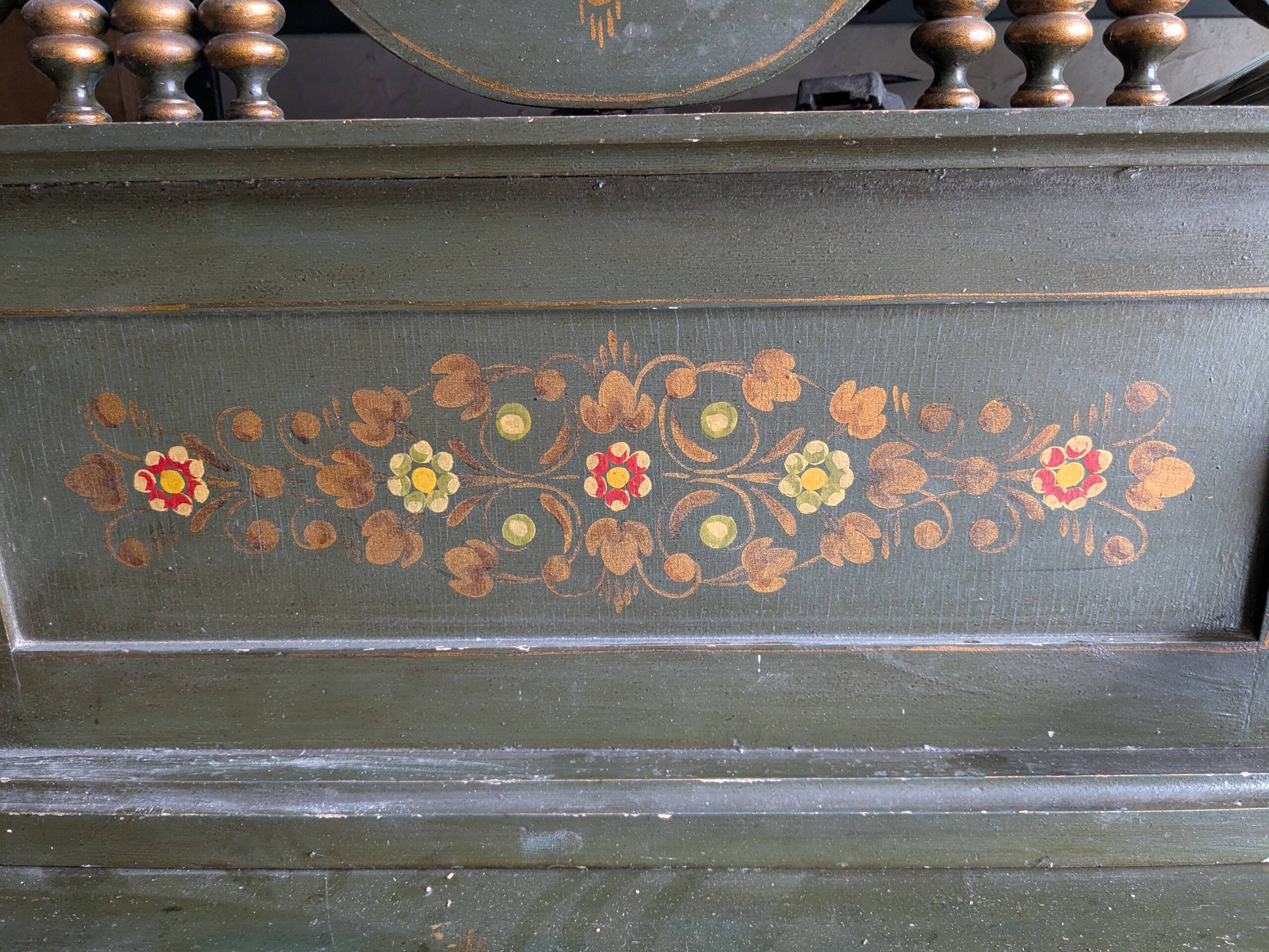 Set of 2 painted sideboards