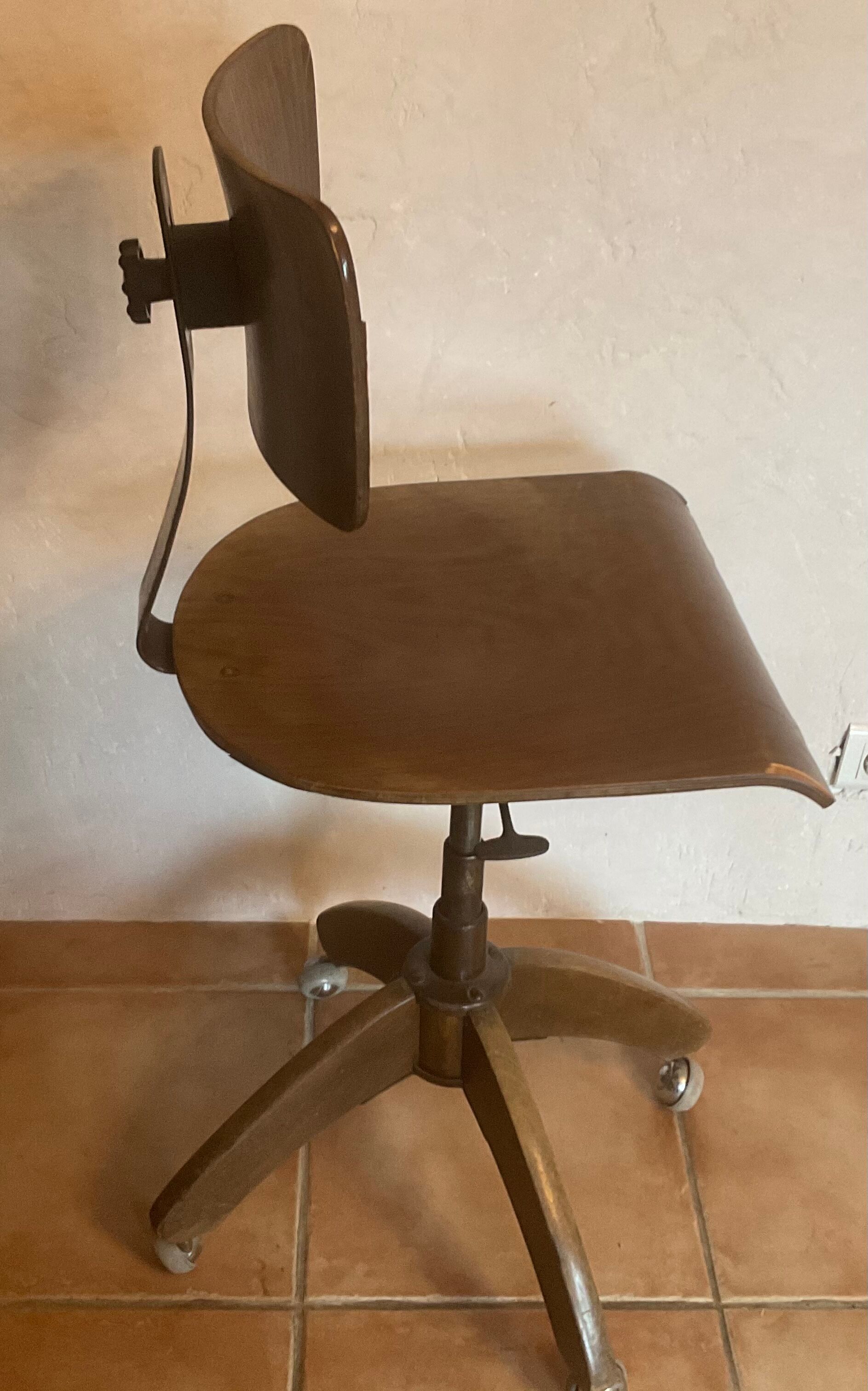 Chaise design par Bohler industriel atelier bureau loft vintage