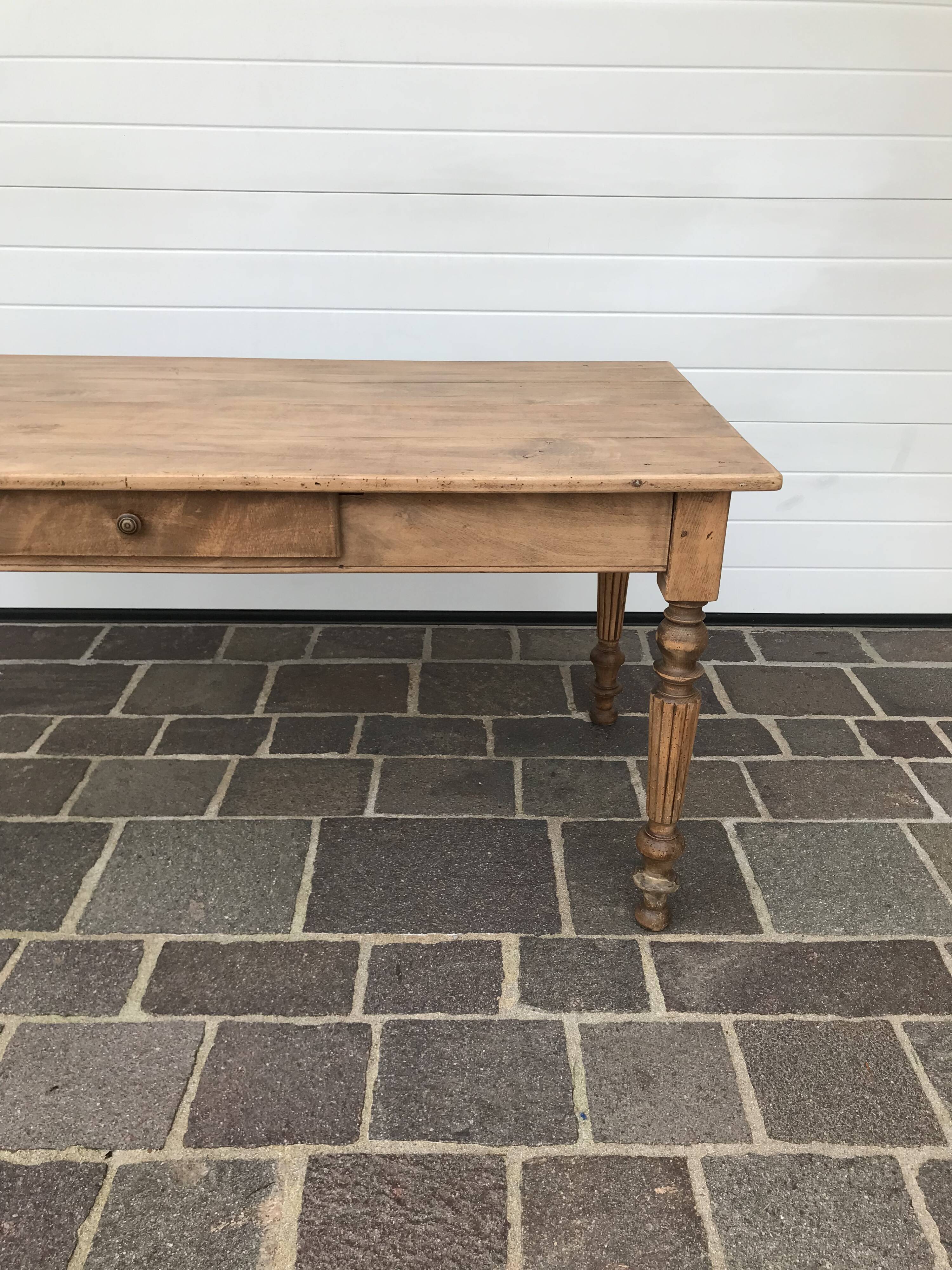 Farmhouse table
