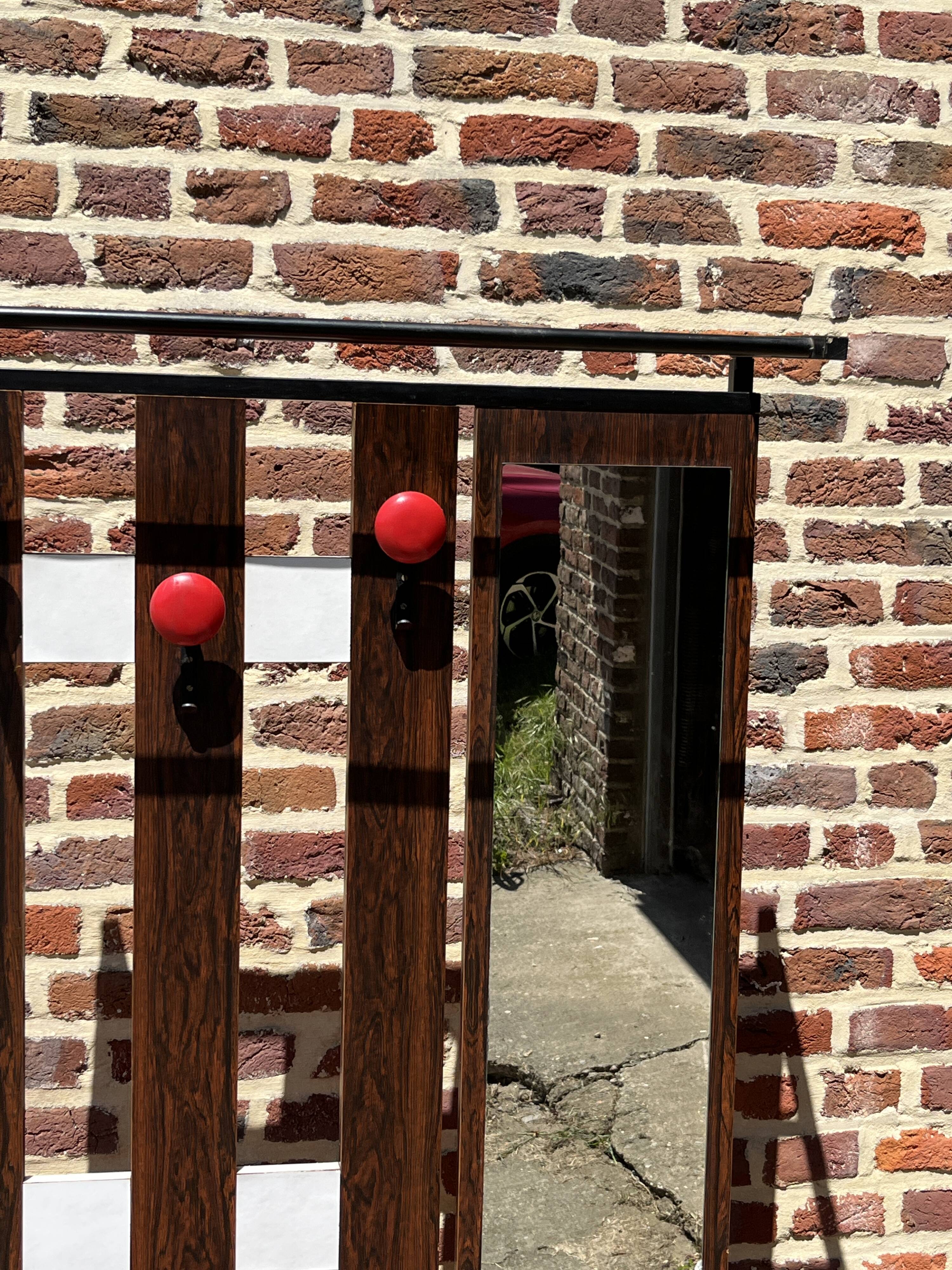 Vintage entrance hall with bench and mirror