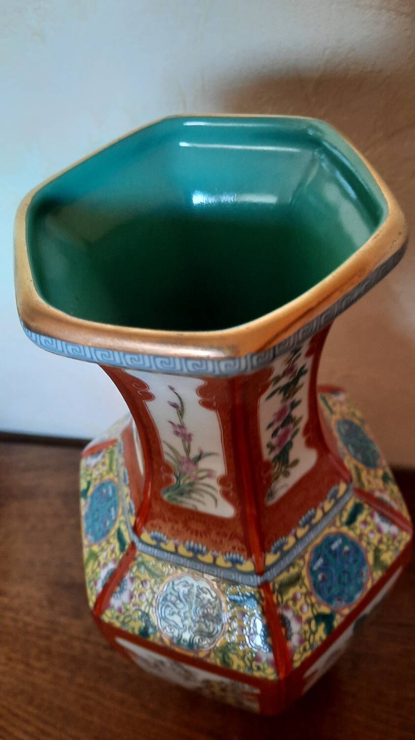 Chinese vase in rose family porcelain