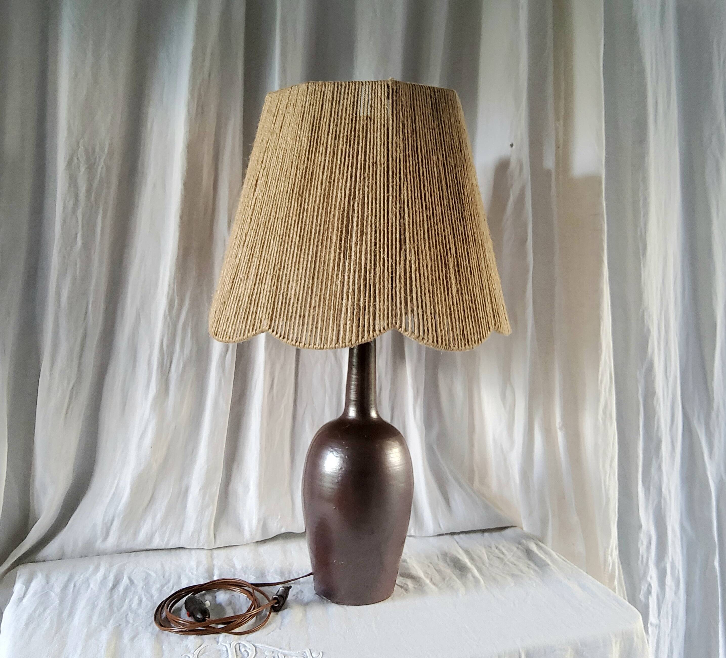 Glazed ceramic lamp