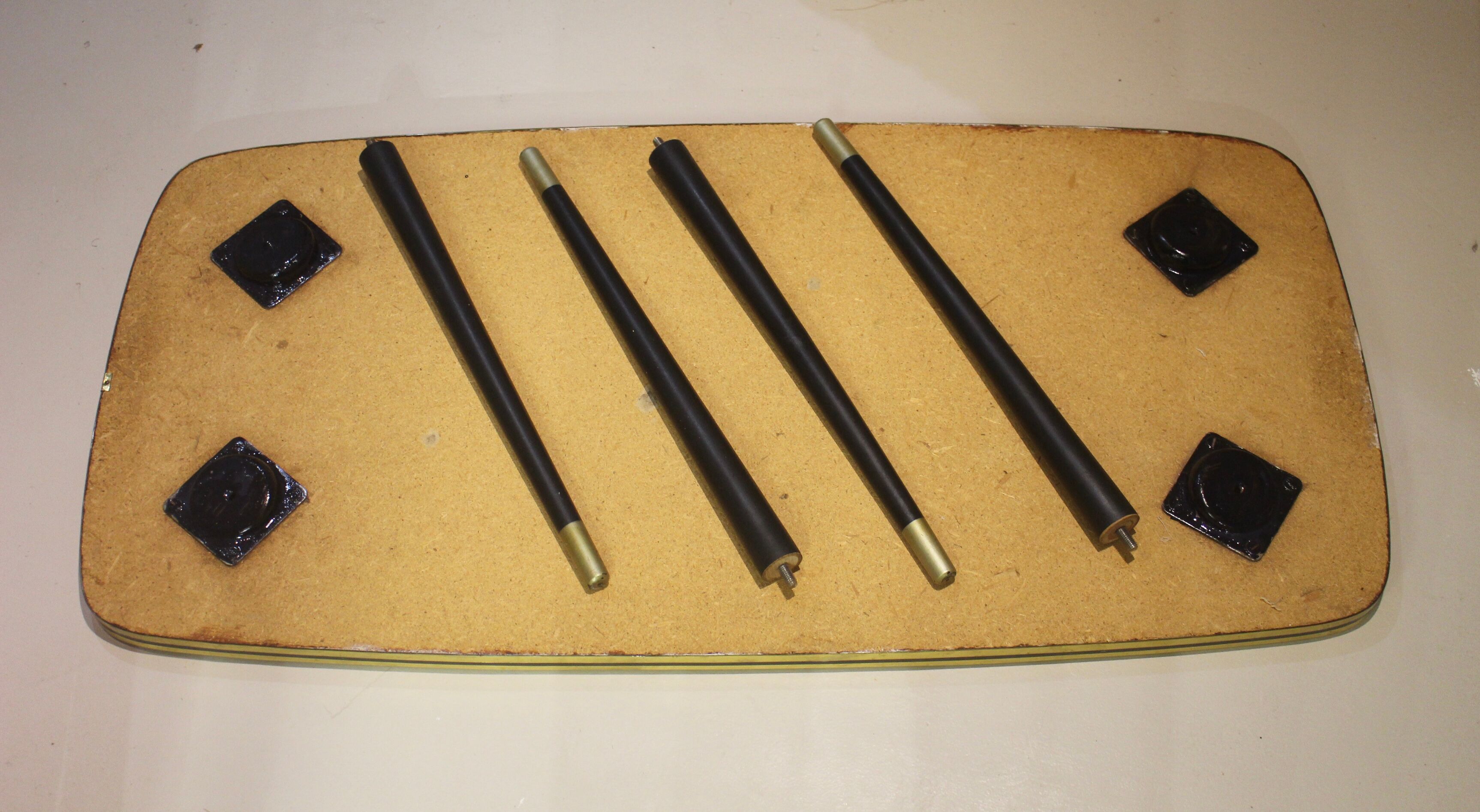 Vintage coffee table year 60 flower patterns