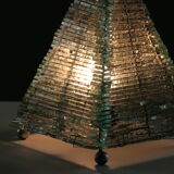 Lampe pyramide en verre et métal, 1970s