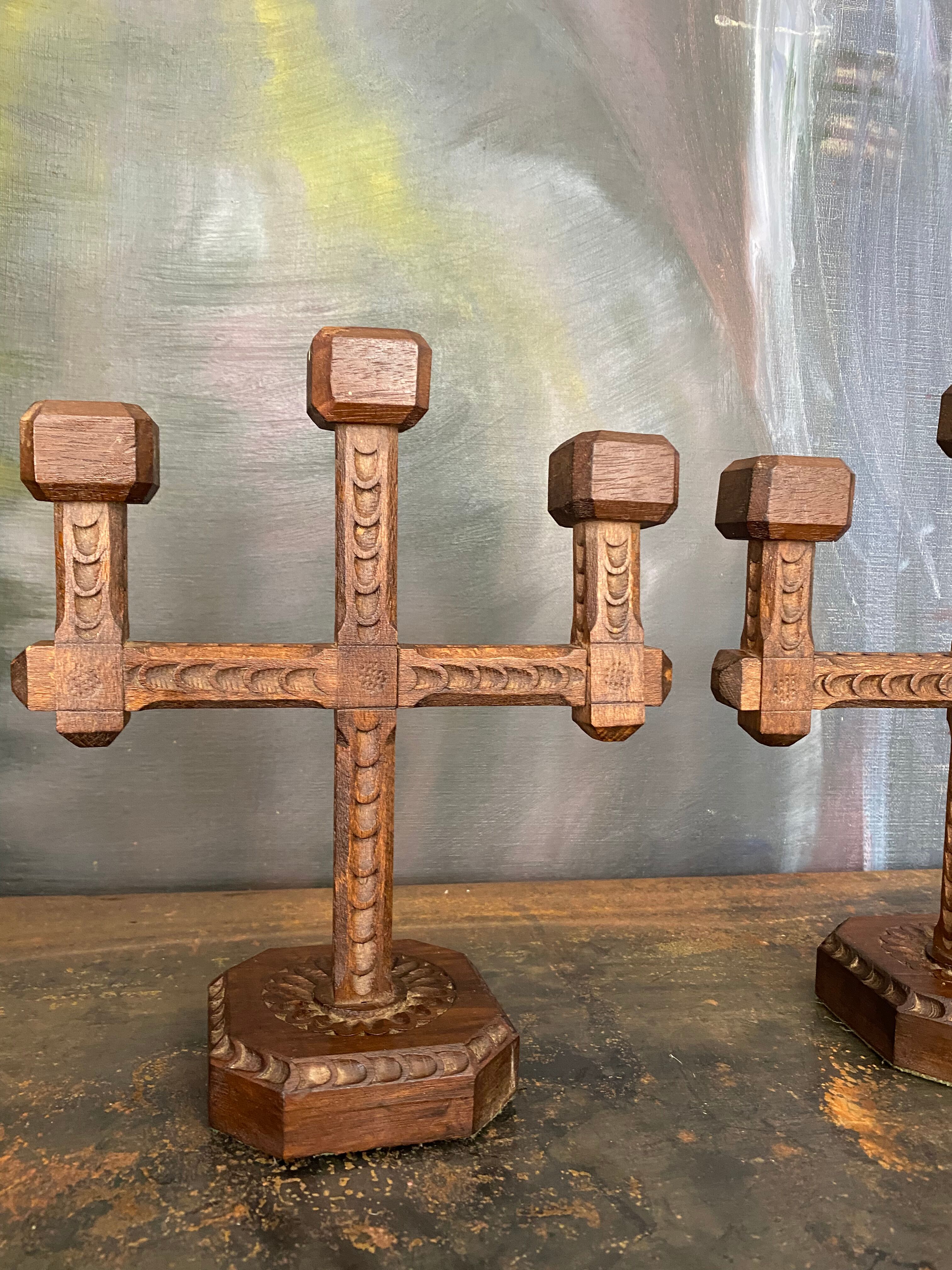 Paire de candélabres bois vintage