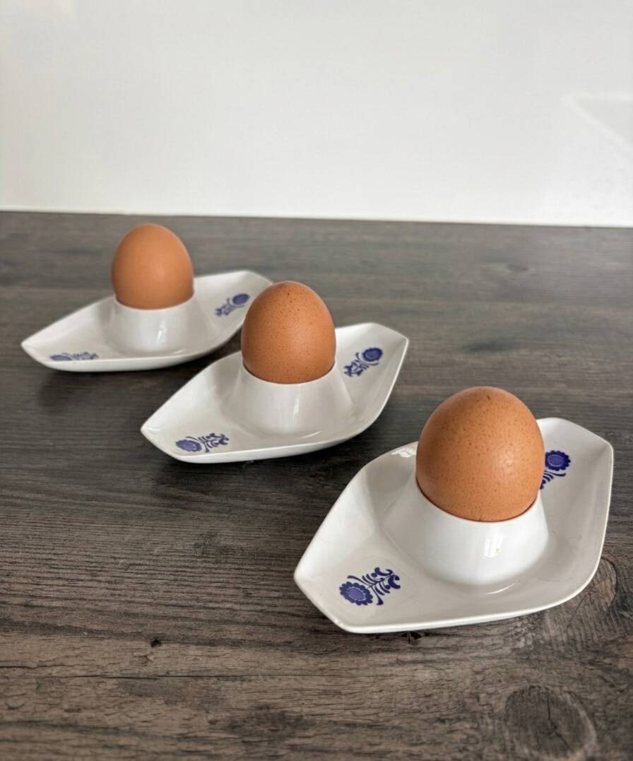 Vintage Kayser West Germany egg cup trio