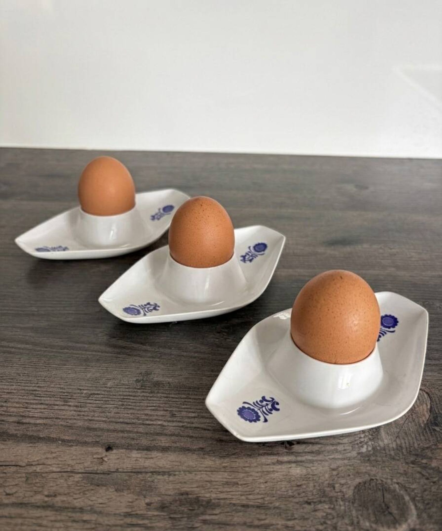 Vintage Kayser West Germany egg cup trio