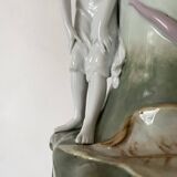 Vase art nouveau en barbotine