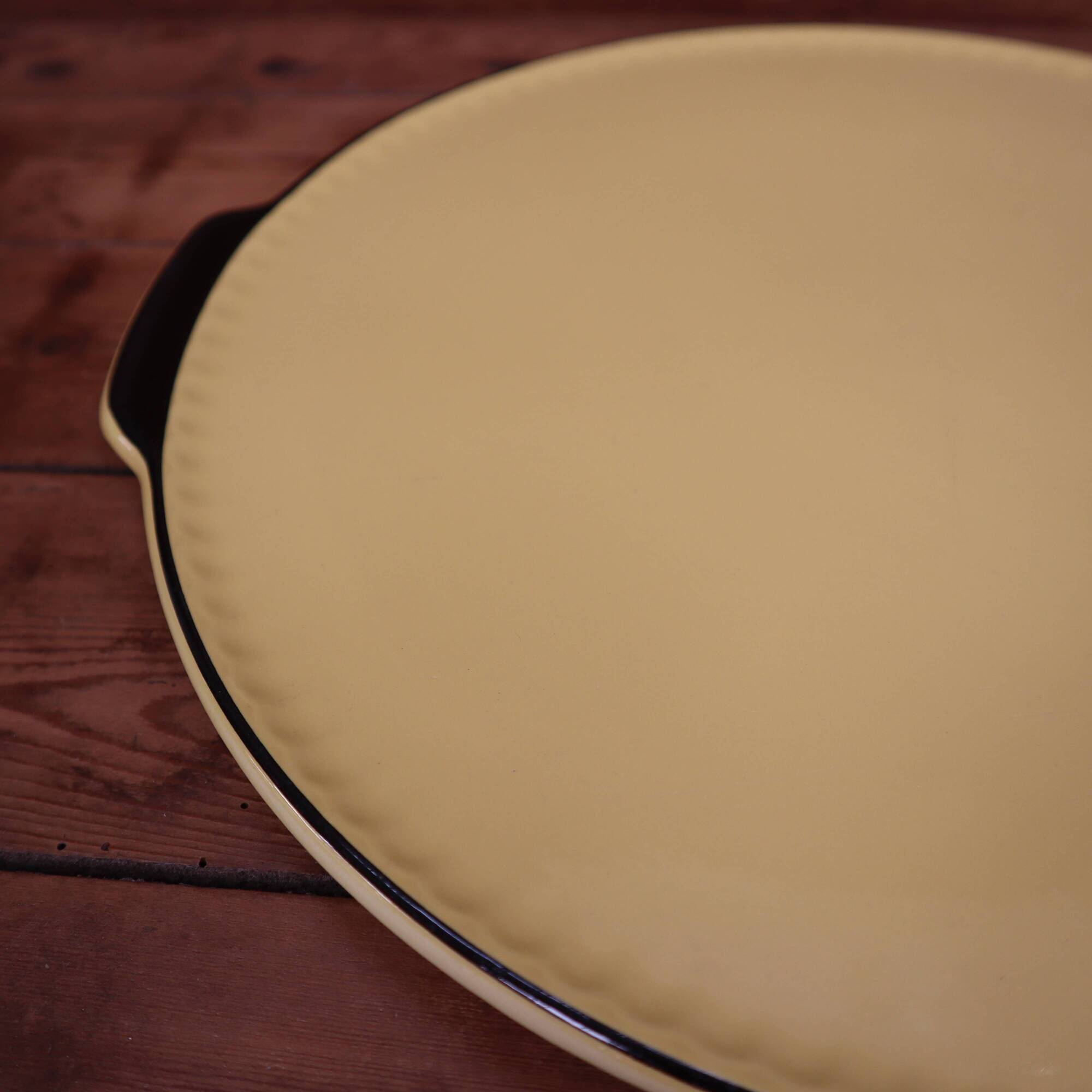 Plat de service Villeroy & Boch Jaune et noir Années 50 Mettlach
