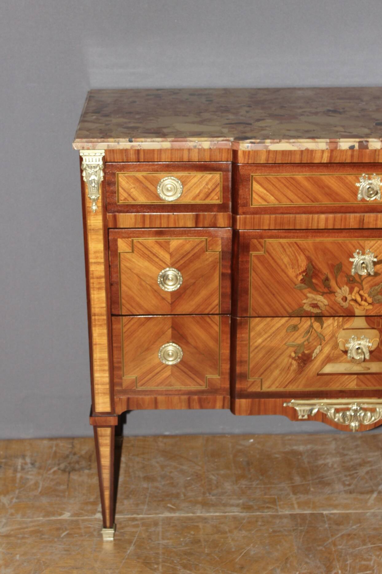Louis XVI style commode in marquetry from around 1940.