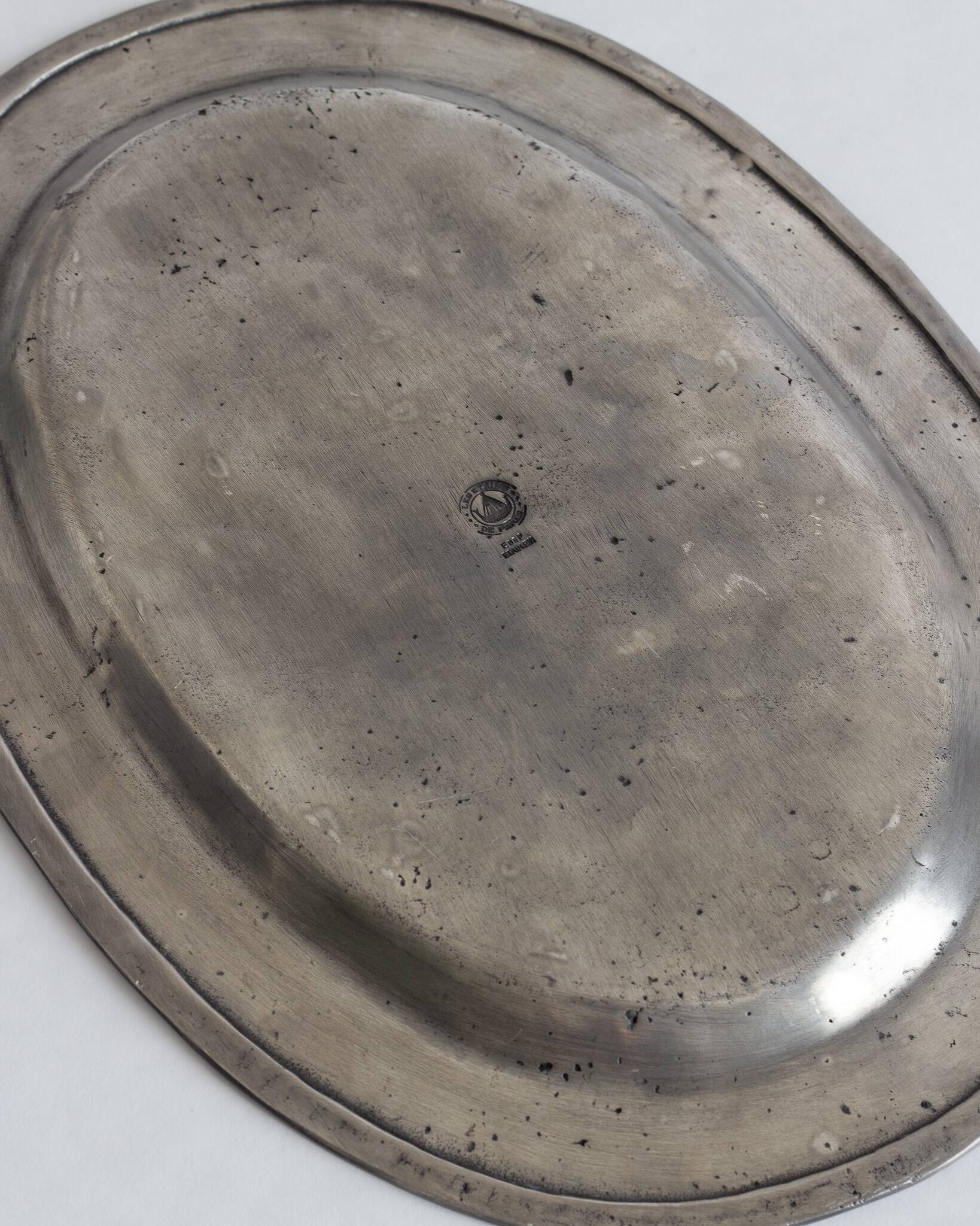 Oval tin platter – Les Étains de Paris – 1960s/70s