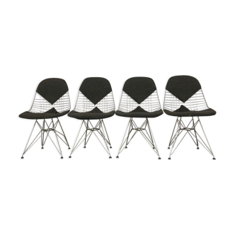 Mid-century Modern Set of four DKR Bikini Chairs by Charles Eames