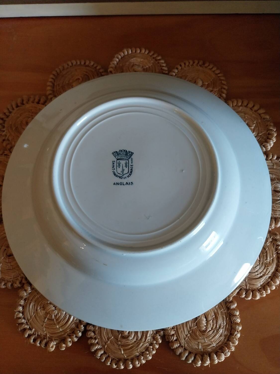 Soup plate iron earth st Amand and Hamage
