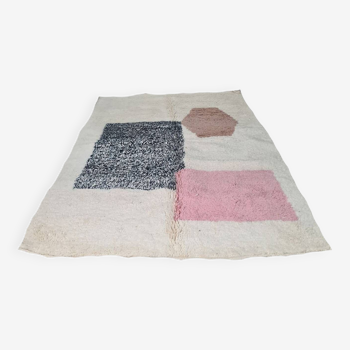 Handmade wool berber rug 250 x 150 cm