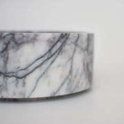 Bol cylindrique en marbre blanc/lilas